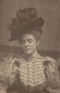 Vrouw, ca. 1900 door Joseph Turner Keiley