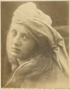 Een studie van Beatrice Cenci, september 1870 door Julia Margaret Cameron