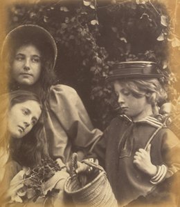 Elizabeth Keown, Kate Keown en Freddy Gould door Julia Margaret Cameron