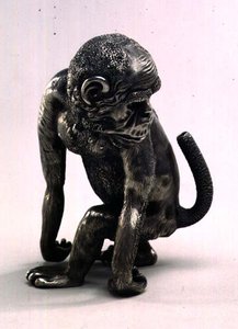 Beeld van een Aap gemaakt voor Faberge, c.1896-1908 door Julius Rappoport