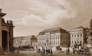 Unter den Linden, Berlijn. Een uitzicht vanaf de Neue Wache richting het Kronprinzenpalais met het Prinzessinenpalais rechts en de Kommandatur links door Karl Loeillot Hartwig