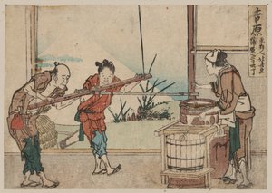 Een oudere man en twee jonge leerlingen bedienen handmatig een roermechanisme, Yoshiwara door Katsushika Hokusai