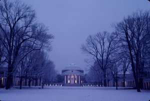 Universiteit van Virginia, Charlottesville, VA; Opgericht en ontworpen door Thomas Jefferson door Kenneth Garrett