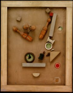 Merzbeeld 46 A. Het kegelbeeld door Kurt Schwitters