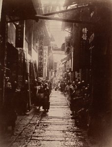 Commercial Street, Canton (recto) door Lai Fong (Afong Studio)