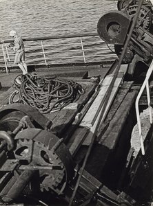 Fotoreporter in de Noordelijke IJszee door Laszlo Moholy Nagy