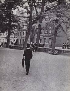 Eton, Tussen de Scholen