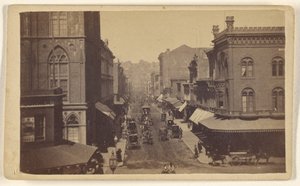 Montgomery Street vanaf Market Street; San Francisco; Onmiddellijk. door Lawrence and Houseworth