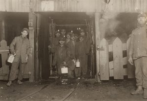 Bij het sluiten van de dag, Pennsylvania,7 januari door Lewis Wickes Hine