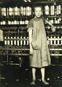 Spinner door Lewis Wickes Hine