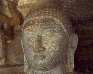Sri Lanka, Polonnaruwa, detail van standbeeld van Boeddha van Gal Vihara (UNESCO Werelderfgoedlijst)