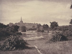 Rangoon: Uitzicht bij het meer door Linnaeus Tripe
