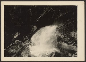 [Landschap met waterval] door Louis Fleckenstein