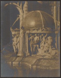 [Detail sculpturale architectuur].