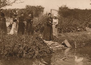 Een groep vrouwen bij een eendenvijver, 1937 door Louis Guichard