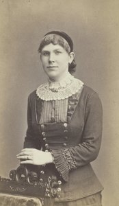 Portret van zittende vrouw, 1865