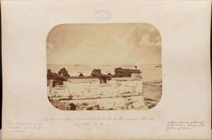 Uitzicht op de noordpunt van het rif van Pernambuco vanaf het fort van Brum door Marc Ferrez