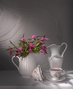 Elegante bloemen voor bij de thee door Margareth Perfoncio