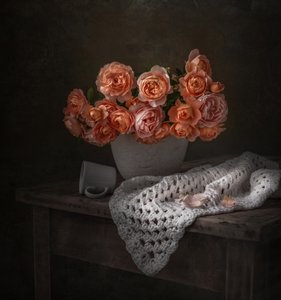 Boeket met roze perzikkleurige rozen door Margareth Perfoncio