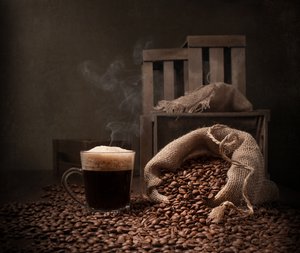 Stilleven met warme koffie door Margareth Perfoncio