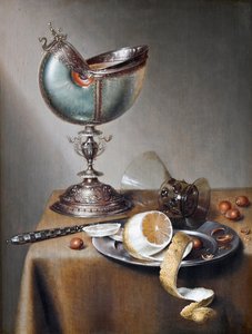 Stilleven met Nautilusbeker