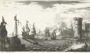 Zeehaven met schepen die binnen varen