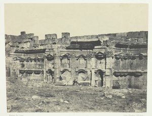 Baalbeck, Interieur van de Omheining van de Tempels van de Zon en Jupiter, Syrië, 1849-51, gedrukt 1852 door Maxime Du Camp