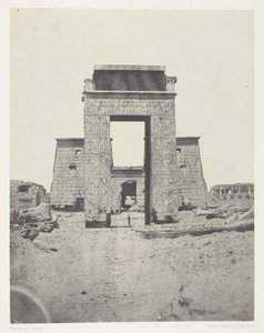 Karnak, Propylon van de Tempel van Khons; Thebe door Maxime Du Camp