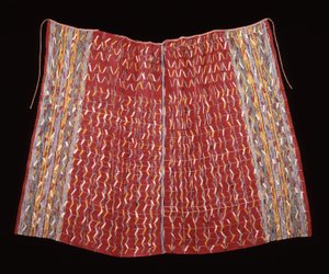 Cofradia cape, mogelijk voor het beeld van een heilige, c.1920-1940 (katoen; ketting-gezicht plat weefsel met ketting strepen en ketting ikat en aanvullende inslag patroon) door Mayan Mayan