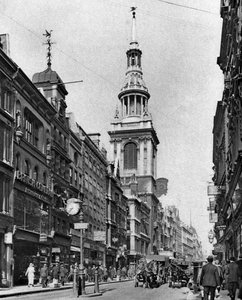 De torenspits van Bow Church, Londen