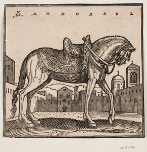 Elegante opgezadelde paard, profiel naar rechts, op een rechthoekig plein door Melchior Lorck