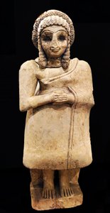 Standbeeld van een vrouwelijke aanbidder in een eenvoudige jurk, Khfajah, Mesopotamië, ca. 2650-2550 v.Chr. (gips) door Mesopotamian Mesopotamian