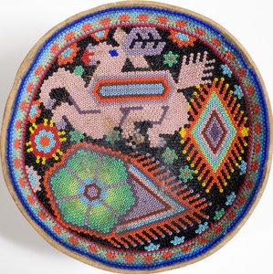 Huichol kom uit Sierra Madre, Mexico door Mexican School