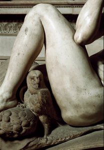 Allegorie van Dag en Nacht: detail van de nacht. Mausoleum van Giuliano de Medici. Marmeren sculptuur