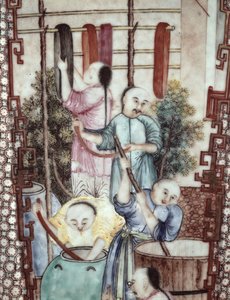 Detail van een vaas die mannen toont die zijde verven door Ming Dynasty Chinese School