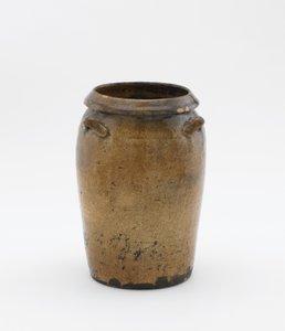 Pot met drie oren door Ming Dynasty Chinese School