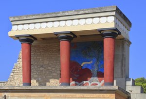 Minoïsch archeologisch terrein van Knossos. Noordingang, Noordzuilhal.