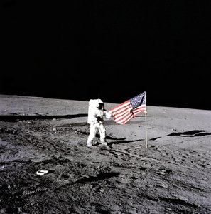 Apollo 12 - NASA, 1969 door NASA Images