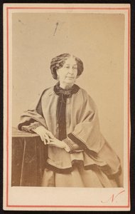  door Nadar