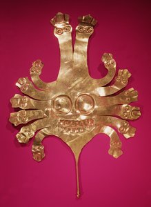 Hoofd van Medusa, uit Peru (goud) door Nazca Culture