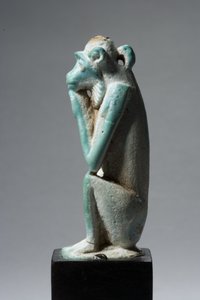 Amulet van een aap, 18e-19e Dynastie, 1540-1186 v.Chr. (faience)