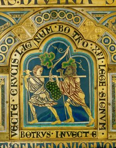 De verkenners keren terug uit de Vallei van Eshkol, met een reusachtige druif ... (email op verguld koper) door Nicholas of Verdun