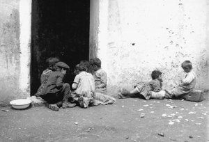 "Kinderen in overleg" door Nicola Biondi