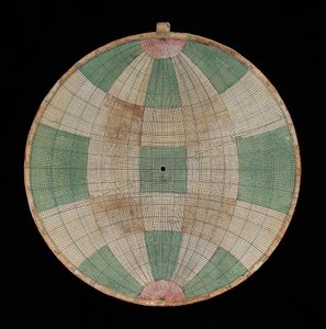 Astrolabium, detail van een plaat met een projectie van Frijus door Nicolas Bion