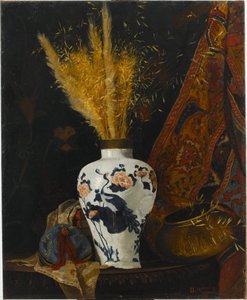 Bloemen in een witte vaas