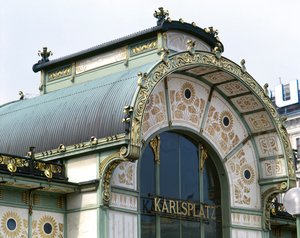 Het Otto Wagner Paviljoen op Karlsplatz