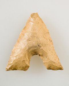 Pijlpunt, ca. 90.000-5.000 v.Chr. (vuursteen)