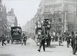Ludgate Circus, Londen, voorbereid voor het jubileum van de koningin, 1897