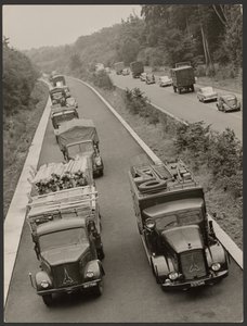 Snelweg in het Ruhrgebied door Paul Wolff