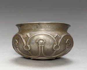 Pre-Achaemenid kom, ca. 6e eeuw v.Chr. door Persian School